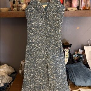 Sleeveless Blue Floral Midi Dress